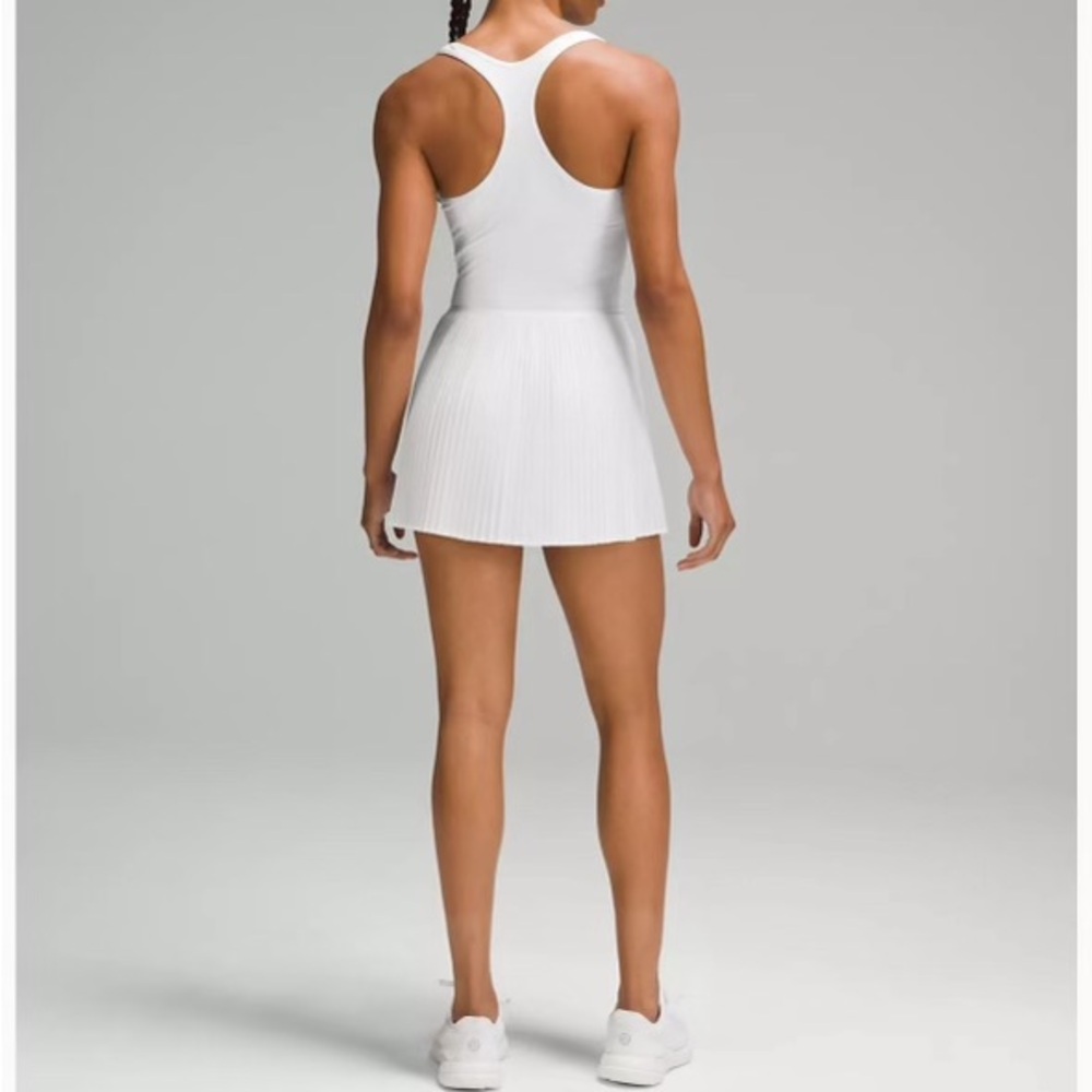 NWT Lululemon Scoop Neck Tennis Dress size 4